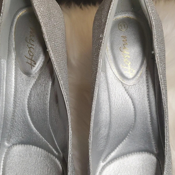 My Soft Womens Shimmery Silver Shoes with Block Heel - Picture 3 of 11